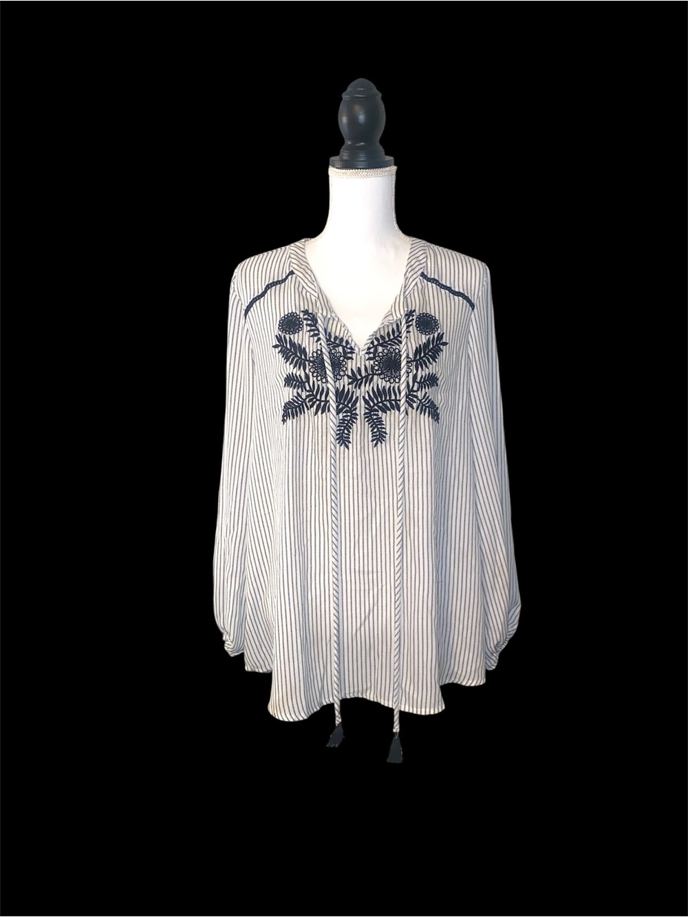 Christopher Banks Embroidered Peasant Top Womens Long Sleeve White Black Large